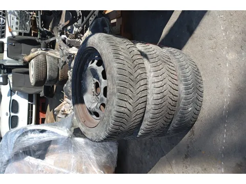 Ζαντολάστιχο 3άδα 195/55R16 Goodyear  για BMW 3 Series (2005 - 2008) (E90-1-2-3) (E90) Sedan - 4dr *ΔΒ* - 