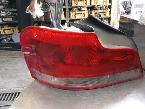 Φανάρι Πίσω Αριστερό F/L για BMW 1 Series (2012- 2015) Cabrio - 2dr (E88 F-L) , Coupe - 2dr (E82 F-L)  Φανάρι Πίσω Αριστερό F/L για BMW 1 Series (2012- 2015) Cabrio - 2dr (E88 F-L) , Coupe - 2dr (E82 F-L)