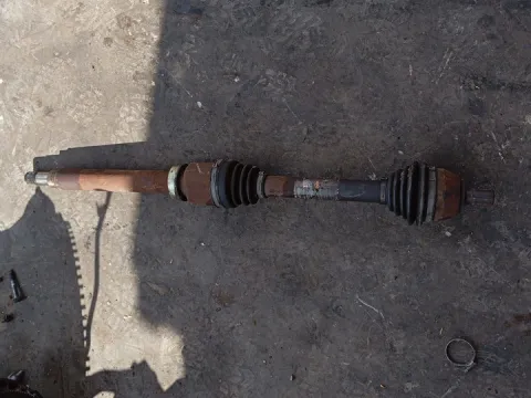 Ημιαξόνιο Εμπρός Δεξί για VOLVO C30 (2007 - 2010) 1600 ( G8DA ) 109 TDCi Italy 