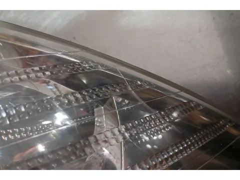 Φανάρι Πίσω Δεξί Ραγισμένο για LEXUS IS (1999 - 2005) (XE10) Sedan - 4dr , (2002 - 2005) (XE10) Hatchback - 5dr  - 