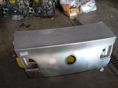 Καπό Πίσω για VW PASSAT (2005 - 2011) (3C2) Sedan - 4dr *Γ*