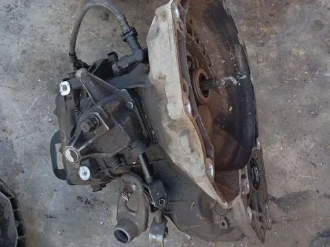 Κιβώτιο Ταχυτήτων (Σασμάν) Χειροκίνητο για OPEL ASTRA (2004 - 2007) H 1600 (Z16XEP) Petrol 105 Italy