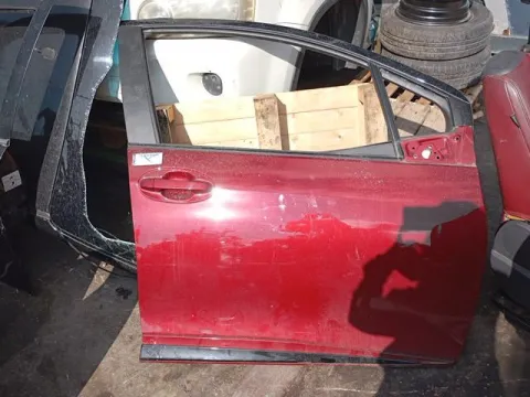 Πόρτα Εμπρός Δεξιά Με Φάσα για TOYOTA YARIS (2017 - 2020) Hatchback - 5dr *Ε*