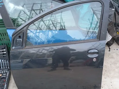 Πόρτα Εμπρός Αριστερή για CITROEN C1 (2005 - 2008) (P) Hatchback - 5dr , (2009 - 2012) (P) , PEUGEOT 107 (2006 - 2009) , (2010 - 2013) , TOYOTA AYGO (2005 - 2009) (B10) , (2009 - 2012) (B10) *Γ*