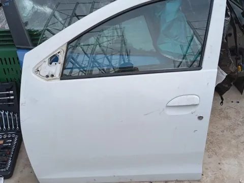 Πόρτα Εμπρός Αριστερή για DACIA DUSTER (2017 - ) , SANDERO (2013 - 2016) , (2016 - 2020) *Γ*