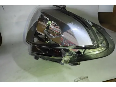 Φανάρι Εμπρός Αριστερό για BMW 1 Series (2015 - ) Hatchback - 3dr (F21-20) , Hatchback - 5dr (F21-20) - 