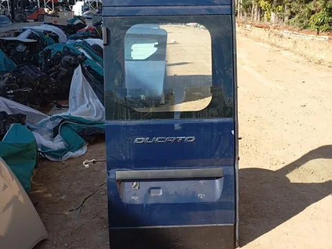 Πόρτα Πίσω Αριστερή Δίφυλλη Με Τζάμι για FIAT DUCATO (2006 - 2014) Van , (2014 - ) , CITROEN JUMPER *Γ*