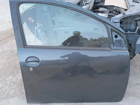 Πόρτα Εμπρός Δεξιά για CITROEN C1 (2005 - 2008) (P) Hatchback - 5dr , (2009 - 2012) (P) , PEUGEOT 107 (2006 - 2009) , (2010 - 2013) , TOYOTA AYGO (2005 - 2009) (B10) , (2009 - 2012) (B10) *Γ*