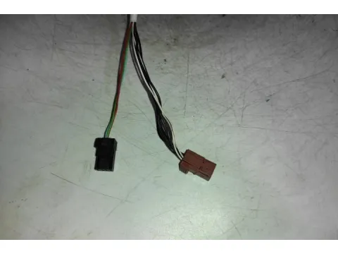 Καθρέπτης Εξωτερικός Δεξιός Ηλεκτρικός Θερμαινόμενος Ανακλεινώμενος 3+6PINγια PEUGEOT 2008 (2013 - ) MPV - ΠΟΛΥΜΟΡΦΙΚΑ - 5dr , 208 (2012 - 2016) ( ) Hatchback - 5dr , (2016 - ) - 