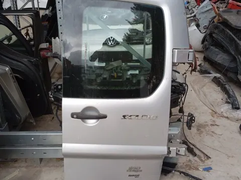 Πόρτα Πίσω Δεξιά Δίφυλλη Με Τζάμι για FIAT SCUDO (2007 - 2016) *Γ*