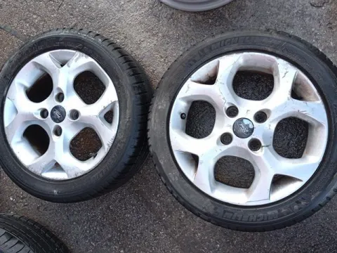 Ζαντολάστιχο Αλουμινίου 2άδα 195/50R15 Michelin *4220* για FORD FIESTA (2008 - 2012) Mk6 (JA8) *E*
