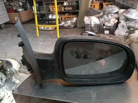 Καθρέπτης Εξωτερικός Δεξιός Ηλεκτρικός 5pin Ελαττωματικός για OPEL CORSA (2004 - 2006) C 