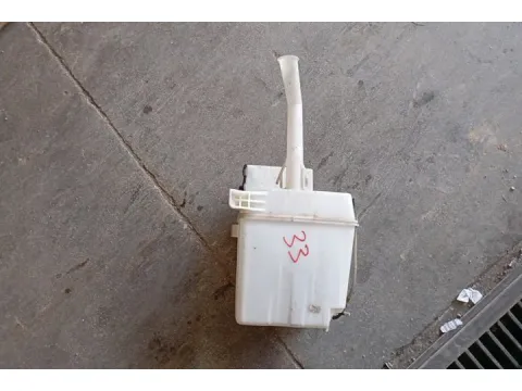 Δοχείο Υαλοκαθαριστήρων Με Μοτέρ για TOYOTA COROLLA (2000 - 2002) (ZE111) , (2002 - 2004) (E120)  - 