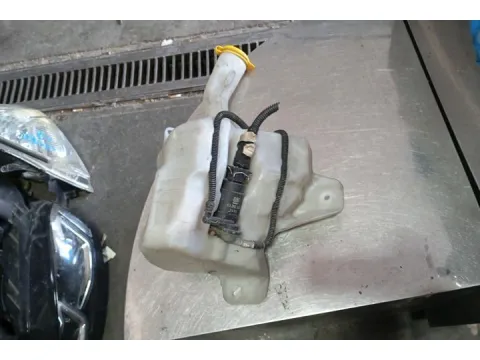 Δοχείο Υαλοκαθαριστήρων Με Μοτέρ για OPEL CORSA (2011 - 2014) D Hatchback - 3dr , Hatchback - 5dr  - 