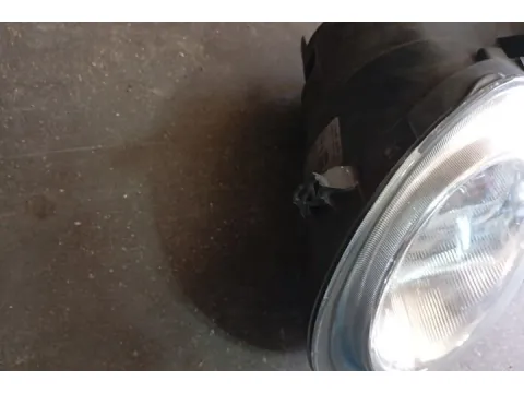 Φανάρι Εμπρός Αριστερό Σπασμένες Βάσεις  για VW POLO (2002 - 2005) (9N) Hatchback - 5dr , Hatchback - 3dr  - 