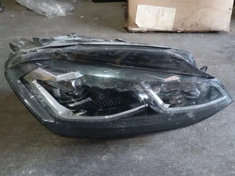 Φανάρι Εμπρός Δεξί  Xenon   για VW GOLF (2013 - 2016) Mk7 (5G) 