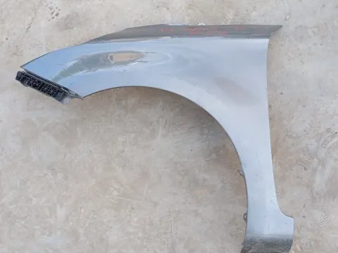 Φτερό Εμπρός Αριστερό για KIA CARENS (2013 - ) 