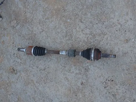 Ημιαξόνιο Εμπρός Αριστερό 391018662R για RENAULT CLIO (2013 - 2016) 1200 Petrol (D4F740) 16V 75hp Flex 