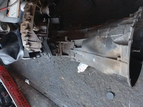 Κιβώτιο Ταχυτήτων (Σασμάν) Χειροκίνητο για JEEP CHEROKEE (2005 - 2008) (KJ) 2800 Diesel 163 CRD 4x4 AUT VM53004412 Italy