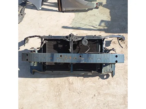 Μούρη (με καπό και φτερά) για TOYOTA COROLLA (2002 - 2004) (E120) Hatchback *Γ* - 