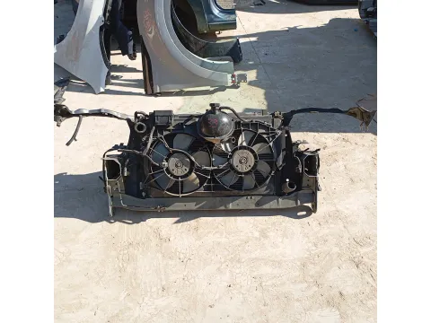 Μούρη (με καπό και φτερά) για TOYOTA COROLLA (2002 - 2004) (E120) Hatchback *Γ* - 