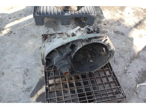 Κιβώτιο Ταχυτήτων (Σασμάν) Χειροκίνητο  ( Για ανταλλακτικά )  για VW TRANSPORTER (1997 - 2003) (70X) (T4) Van 2500 (ACV) (AUF) (AYC) Diesel 102 TDI  ( Για ανταλλακτικά )   ( Νέα Γενιά )  *ΠΑΛΕΤΑ 65* - 