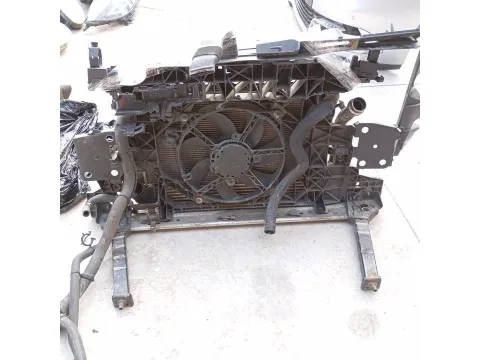 Μούρη (με καπό και φτερά) Προφυλακτήρας με Parktronic για RENAULT SCENIC (2013 - 2017) *Γ* - 