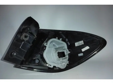 Φανάρι Πίσω Αριστερό για RENAULT CAPTUR (2014 - ) - 