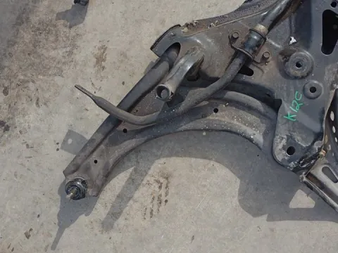 Ψαλίδι Εμπρός Αριστερό για SUZUKI SWIFT (2017 - ) () 1200 petrol (K12C) 90 DualJet I4 SVHS *ΔΒ* Italy