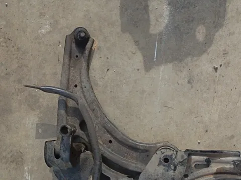 Ψαλίδι Εμπρός Δεξί για SUZUKI SWIFT (2017 - ) () 1200 petrol (K12C) 90 DualJet I4 SVHS *ΔΒ* Italy