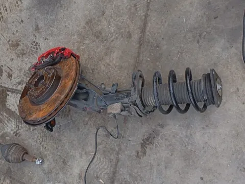 Άκρο Πλήρες Εμπρός Αριστερό Με ABS για FORD FOCUS (2011 - 2014) () 2000 Diesel Duratorq TDCi 140hp , 2000 Diesel Duratorq TDCi 163hp Italy