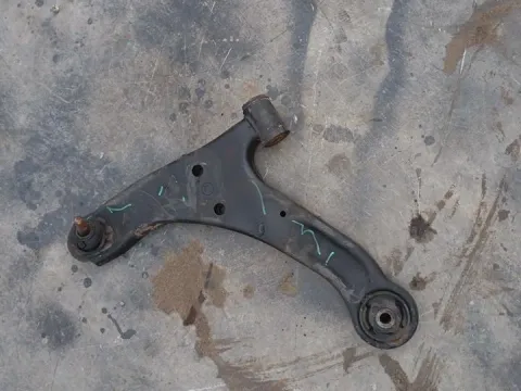 Ψαλίδι Εμπρός Αριστερό για SUZUKI GRAND VITARA (2006 - 2009) (JB) 