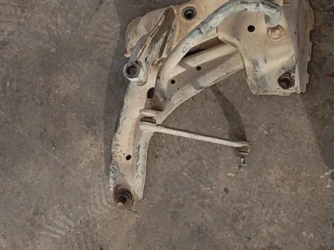 Ψαλίδι Εμπρός Αριστερό για FORD FIESTA (2017 - ) *ΔΒ* Italy