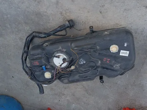 Δεξαμενή Καυσίμου (Ρεζερβουάρ) για SUZUKI SWIFT (2012 - 2014) ( ) *Δ* Italy