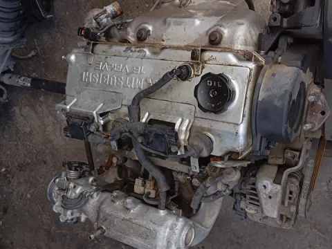 Κινητήρας Κορμός - Καπάκι 4G92 για MITSUBISHI CARISMA (1996 - 1999) (DA) 1600 (4G92) Petrol 90 SOHC 16V , (1999 - 2004) (DA) 1600 (4G92) Petrol 103 SOHC 16V 