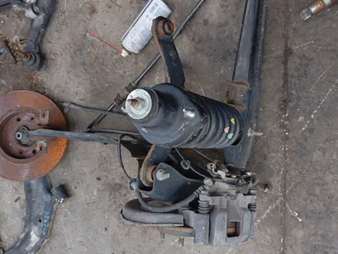 Άκρο Πλήρες Πίσω Αριστερό Με Δισκόπλακα Με ABS για MITSUBISHI ASX (2010 - 2013) *ΔΒ* Italy 