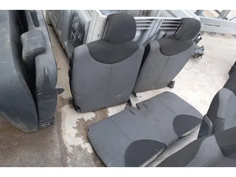 Καθίσματα Σετ Σαλόνι Με Αερόσακους για TOYOTA AYGO (2005 - 2009) (B10) Hatchback - 5dr , (2009 - 2012) (B10) *Νέα Γενιά* - 