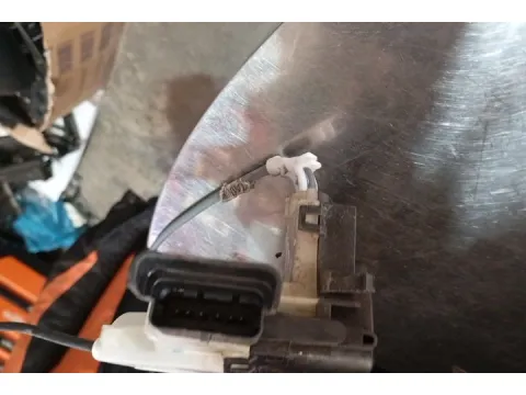 Ηλεκτρομαγνητική Κλειδαριά Εμπρός Αριστερή 6pin για CITROEN C3 (2017 - 2020) Hatchback - 5dr  - 