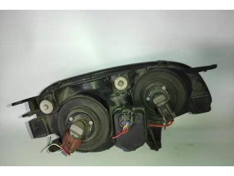 Φανάρι Εμπρός Αριστερό για TOYOTA COROLLA (2000 - 2002) (ZE111) - 