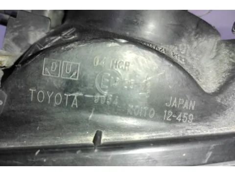 Φανάρι Εμπρός Αριστερό για TOYOTA COROLLA (2000 - 2002) (ZE111) - 