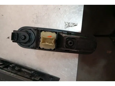 Διακόπτης Παραθύρων Κεντρικός Αριστερής 2πλός 7+7pinγια RENAULT TWINGO (2014 - 2019) Hatchback - 5dr  - 