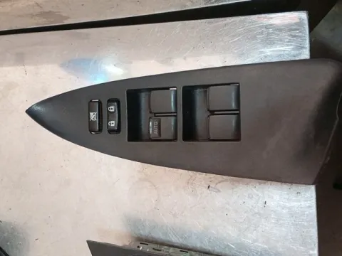 Διακόπτης Παραθύρων Κεντρικός Αριστερής 4πλός 15pin   για TOYOTA RAV-4 (2006 - 2009) (XA30) SUV- ΕΚΤΟΣ ΔΡΟΜΟΥ- 5dr