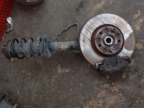 Άκρο Πλήρες Εμπρός Αριστερό Με ABS για VW PASSAT (2011 - 2014) (B7) Italy 