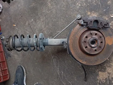 Άκρο Πλήρες Εμπρός Δεξί Με ABS για VW PASSAT (2011 - 2014) (B7) Italy