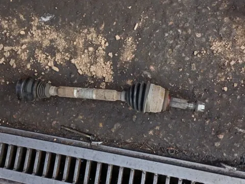 Ημιαξόνιο Εμπρός Δεξί για RENAULT SCENIC (2013 - 2017) Diesel Italy