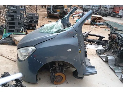 Μούρη (με καπό και φτερά) Με Μηχανή K9K626 και Σασμάν για DACIA DOKKER (2014 - ) *Π* - 