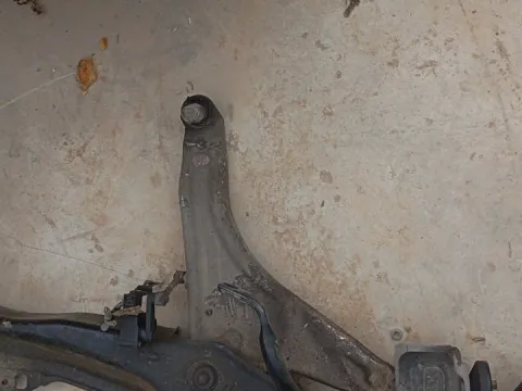 Ψαλίδι Εμπρός Δεξί για LANDROVER FREELANDER (2007 - 2011) (FA) *ΔΒ* Italy