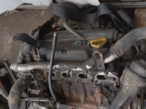 Κινητήρας Κορμός - Καπάκι Z12XE για OPEL CORSA (2000 - 2004) C 1200 (Z12XE) Petrol 75 Italy