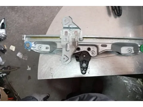 Γρύλος Παραθύρου Ηλεκτρικός Πίσω Αριστερός 2pin  για NISSAN QASHQAI (2014 - 2017) ( J11 ) SUV - ΕΚΤΟΣ ΔΡΟΜΟΥ - 5dr , RENAULT KADJAR (2016 - ) SUV- ΕΚΤΟΣ ΔΡΟΜΟΥ - 5dr  - 