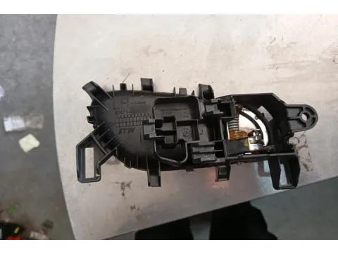 Πετούγια Πόρτας Εσωτερική Εμπρός Αριστερή για NISSAN QASHQAI (2014 - 2017) ( J11 ) SUV - ΕΚΤΟΣ ΔΡΟΜΟΥ - 5dr , RENAULT KADJAR (2016 - ) SUV- ΕΚΤΟΣ ΔΡΟΜΟΥ - 5dr  - 